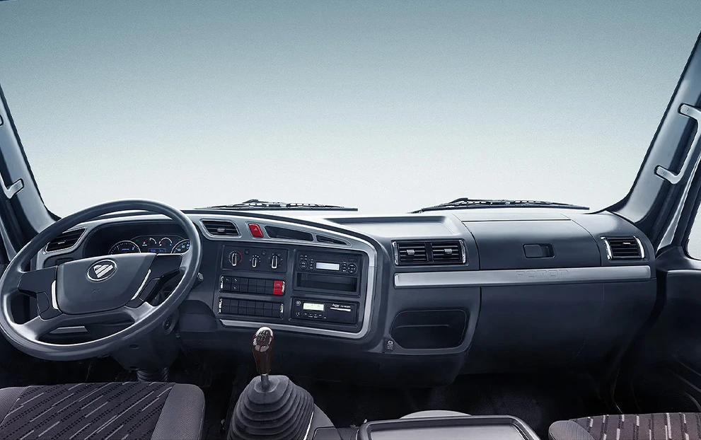 Interior do Auman D 2632
